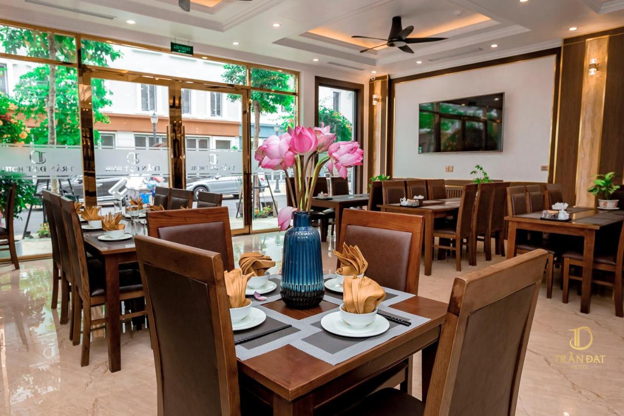 Tran Dat Hotel Ha Long Bagian luar foto