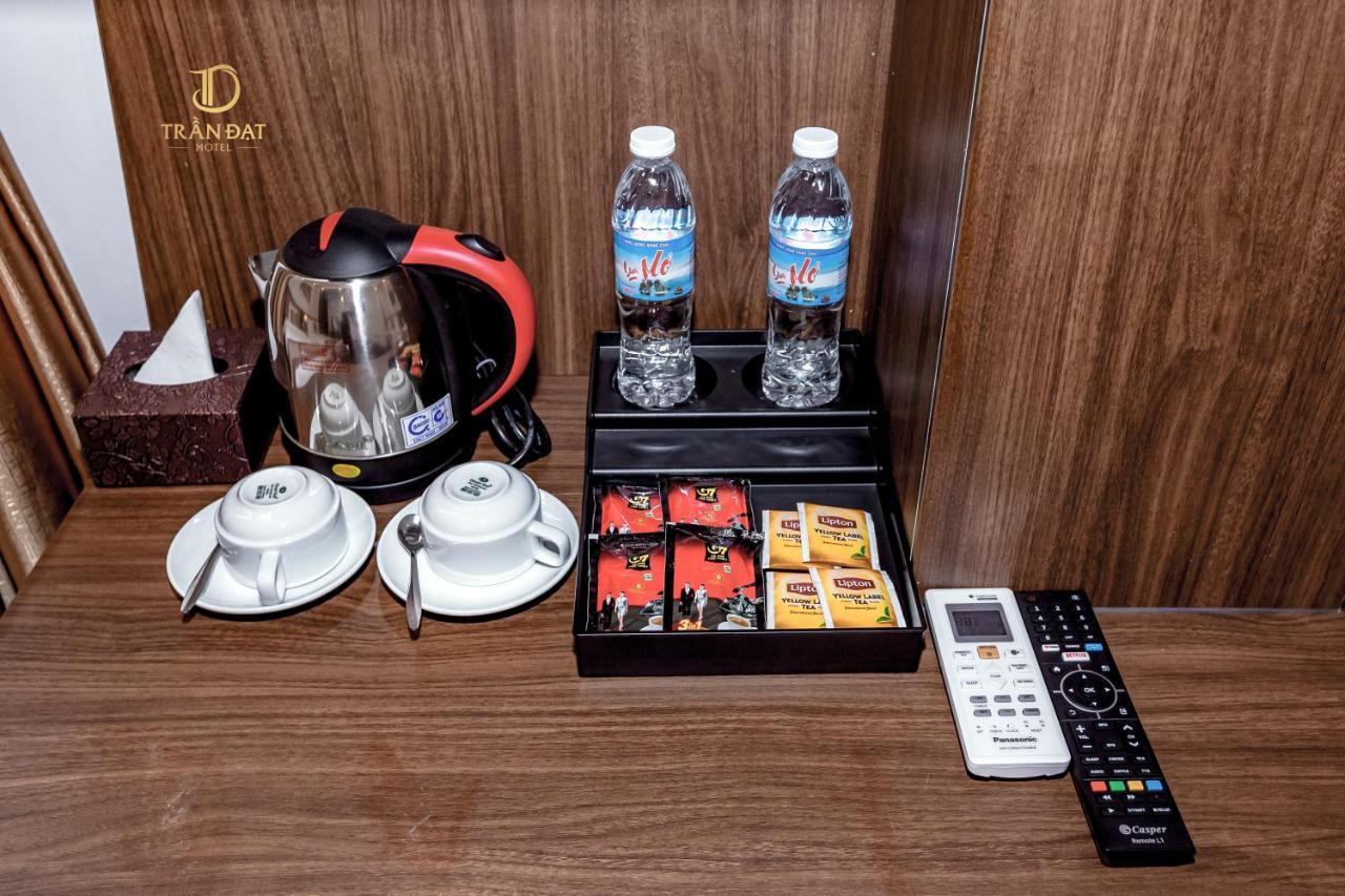 Tran Dat Hotel Ha Long Bagian luar foto