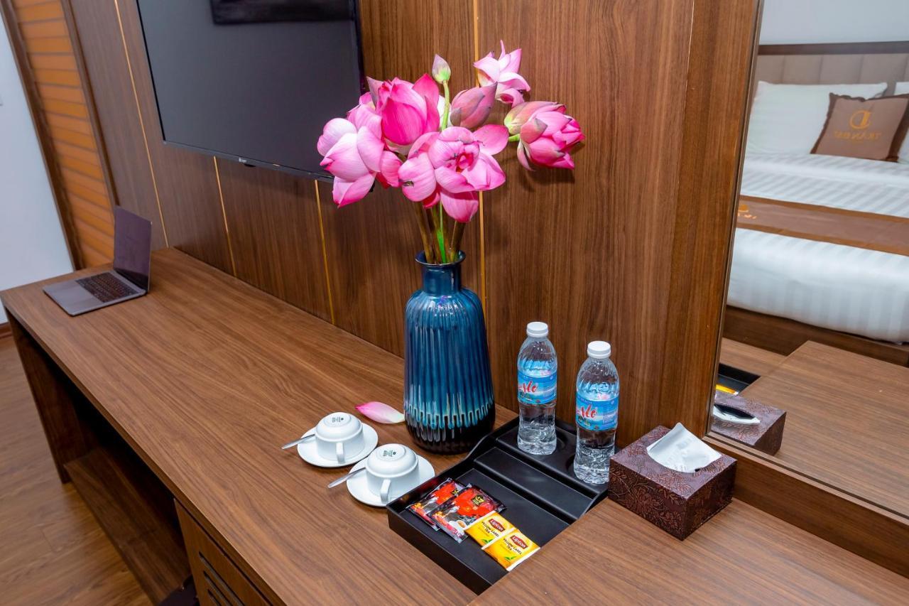 Tran Dat Hotel Ha Long Bagian luar foto
