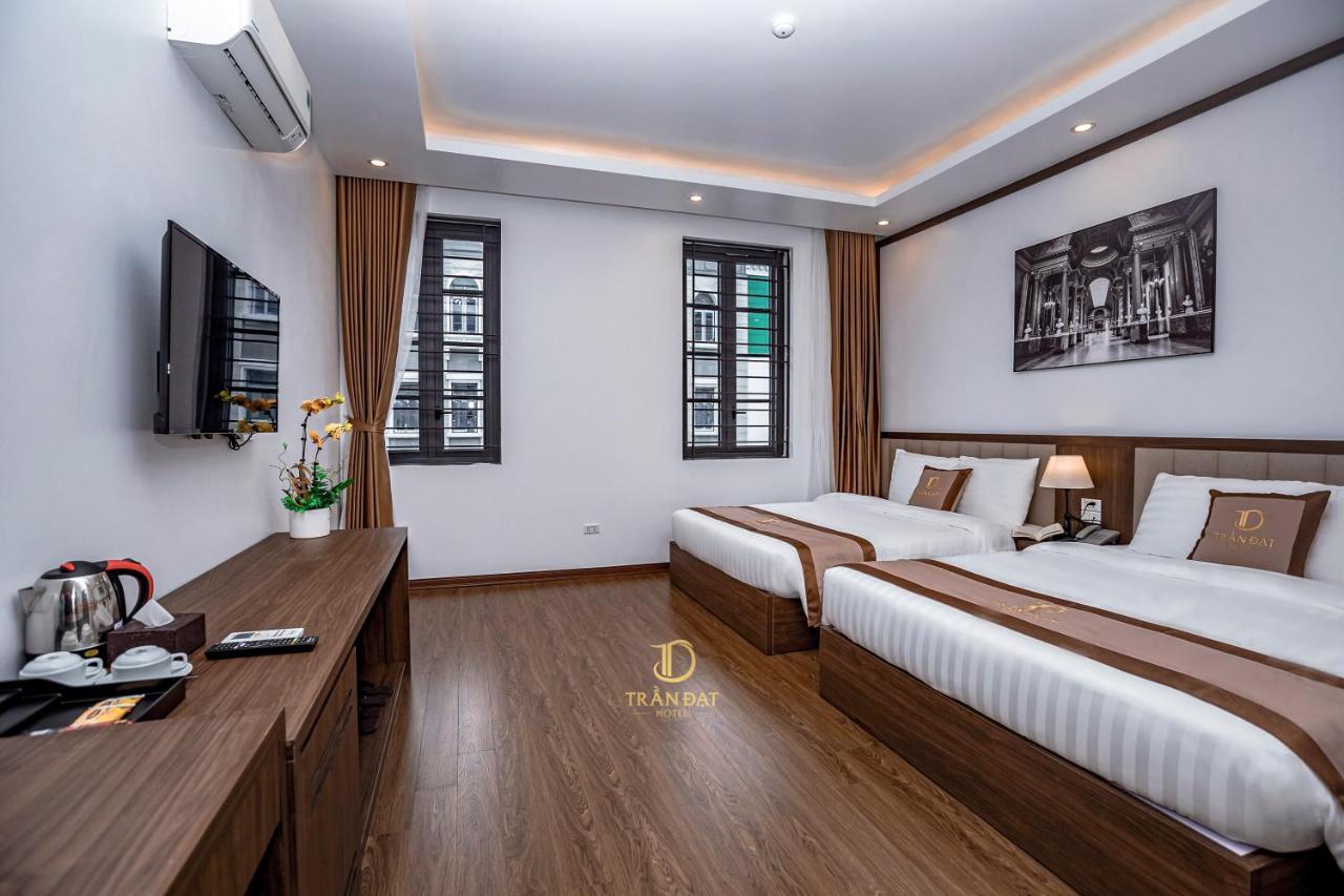 Tran Dat Hotel Ha Long Bagian luar foto